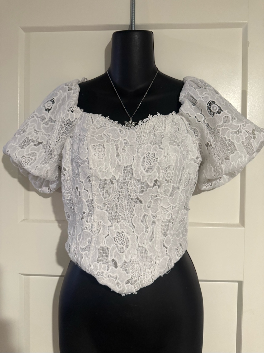 4/$16 A Peach White Lace Puff Sleeve Women's Crop Top with Corset Style